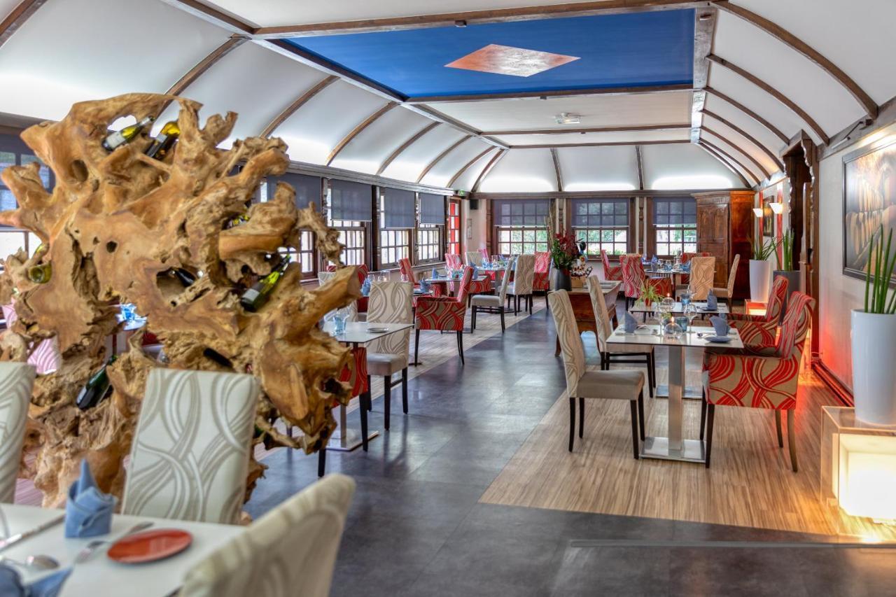 Hotel La Commanderie De Champarey Bourgoin-Jallieu Zewnętrze zdjęcie